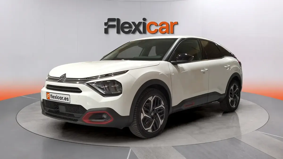 Usado Citroën C4 Feel 131 CV (96 kW) 2023 Blanco SUV
