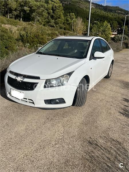 Usado Chevrolet Cruze LS 150 CV (110 kW) 2010 Blanco Berlina