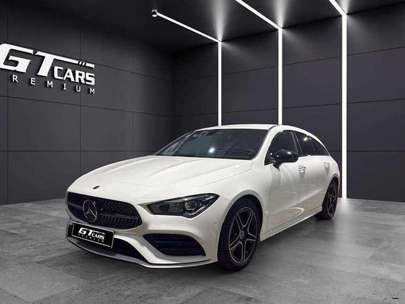 Usado Mercedes CLA200 Shooting Brake 150 CV (110 kW) 2023 Blanco Familiar