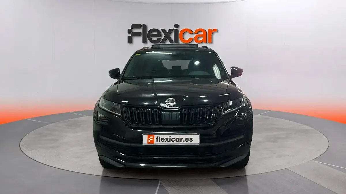 Usado Skoda Kodiaq SportLine 150 CV (110 kW) 2020 Gris SUV