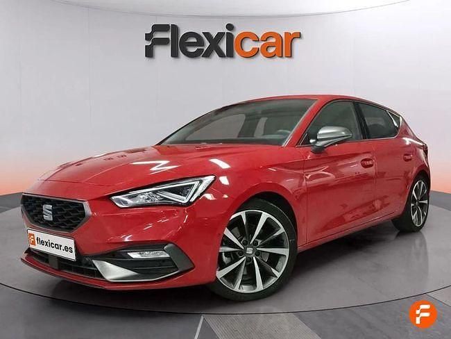 Usado Seat Leon FR 150 CV (110 kW) 2021 Rojo Berlina