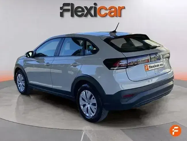 Usado VW Taigo Life 95 CV (69 kW) 2023 Beige SUV
