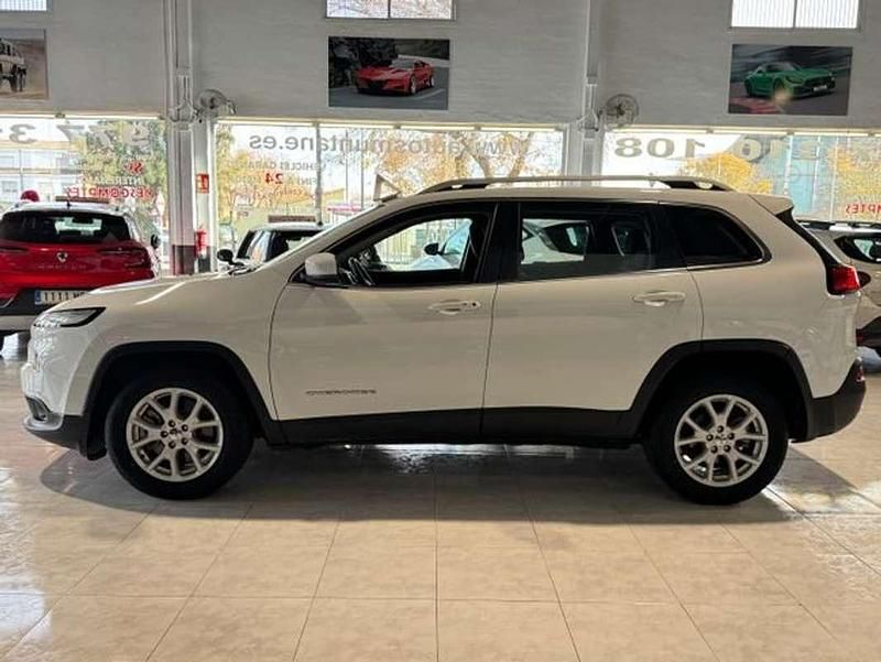 Usado Jeep Cherokee Longitude 140 CV (102 kW) 2015 Blanco SUV