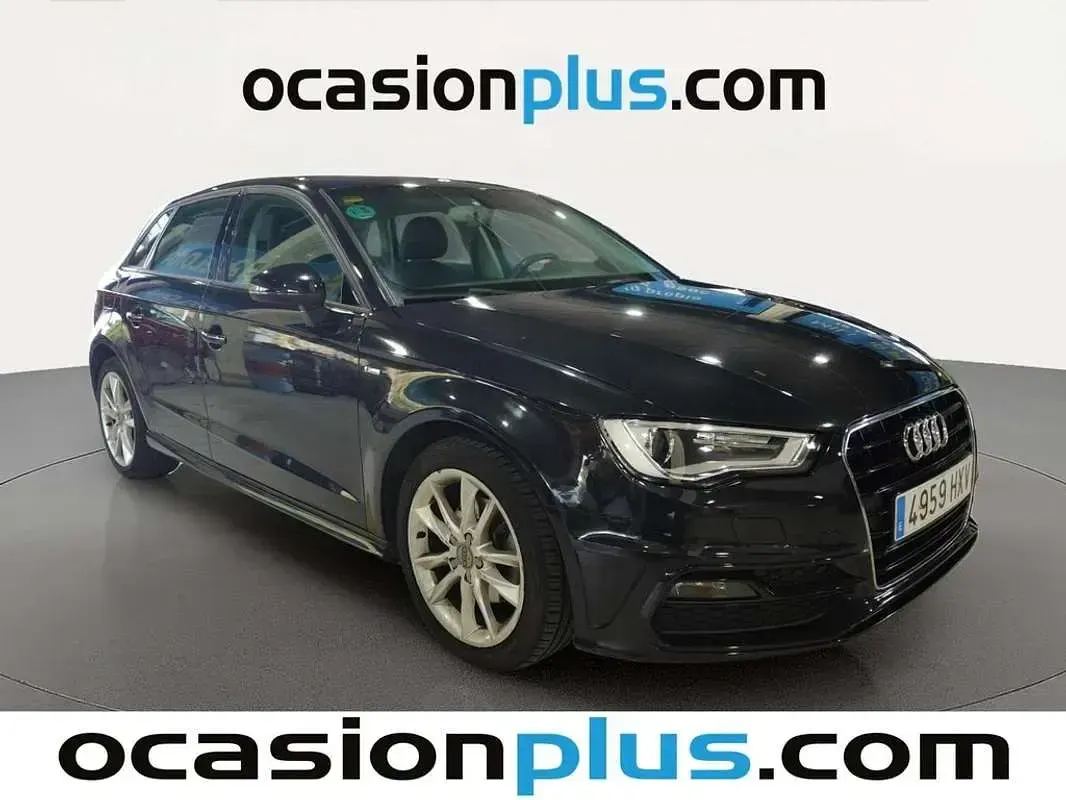 Usado Audi A3 Sportback 122 CV (89 kW) 2014 Negro Utilitario