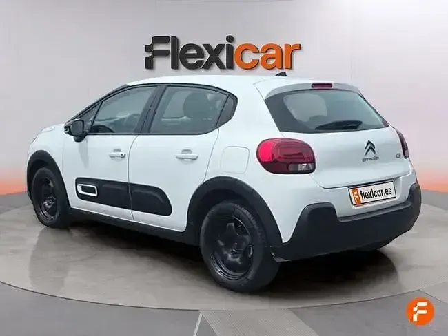 Usado Citroën C3 Feel 102 CV (75 kW) 2021 Blanco Utilitario