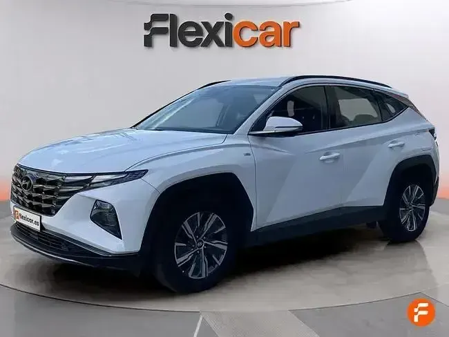 Usado Hyundai Tucson 136 CV (100 kW) 2021 Blanco SUV