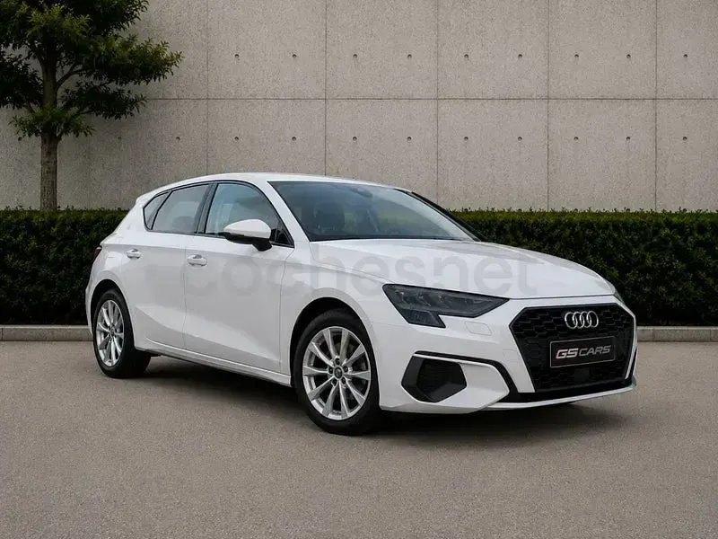 Usado Audi A3 Advanced Plus 150 CV (110 kW) 2023 Blanco Berlina
