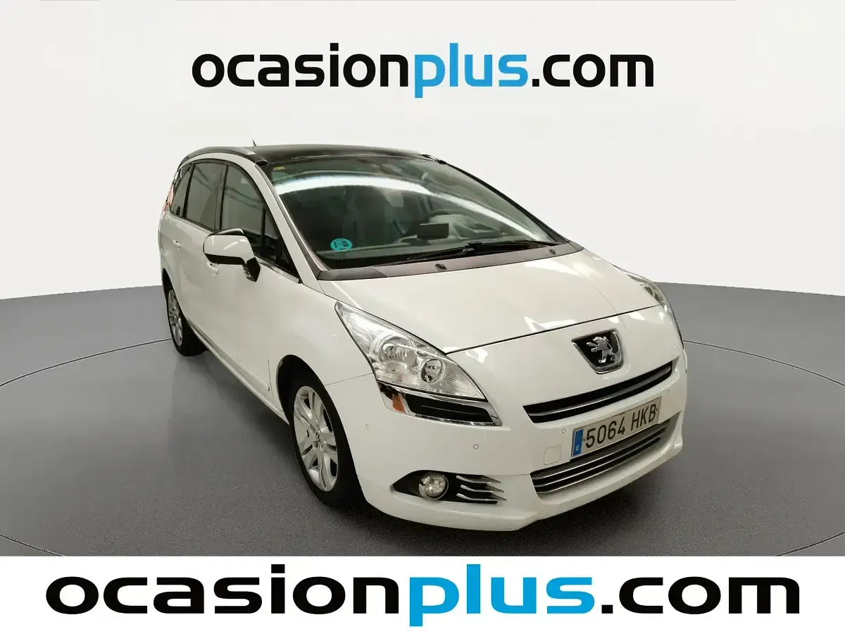 Usado Peugeot 5008 Allure 156 CV (114 kW) 2012 Blanco Monovolumen