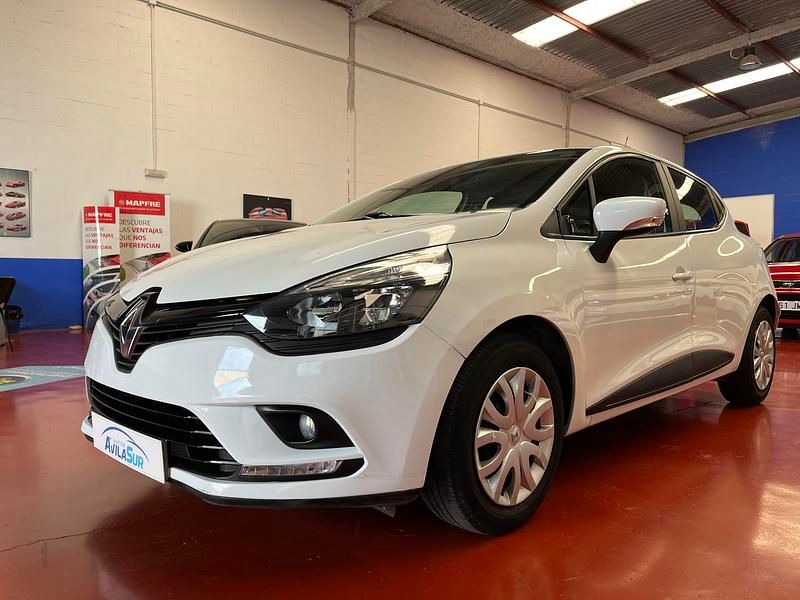 Usado Renault Clio IV 90 CV (66 kW) 2019 Blanco Utilitario