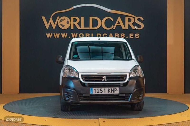 Usado Peugeot Partner 99 CV (72 kW) 2018 Blanco Monovolumen