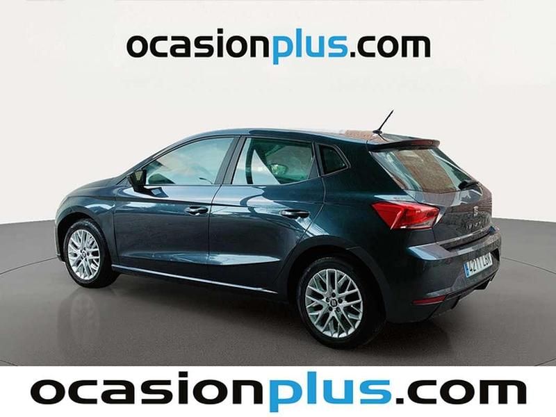 Usado Seat Ibiza Style 80 CV (58 kW) 2019 Gris Utilitario