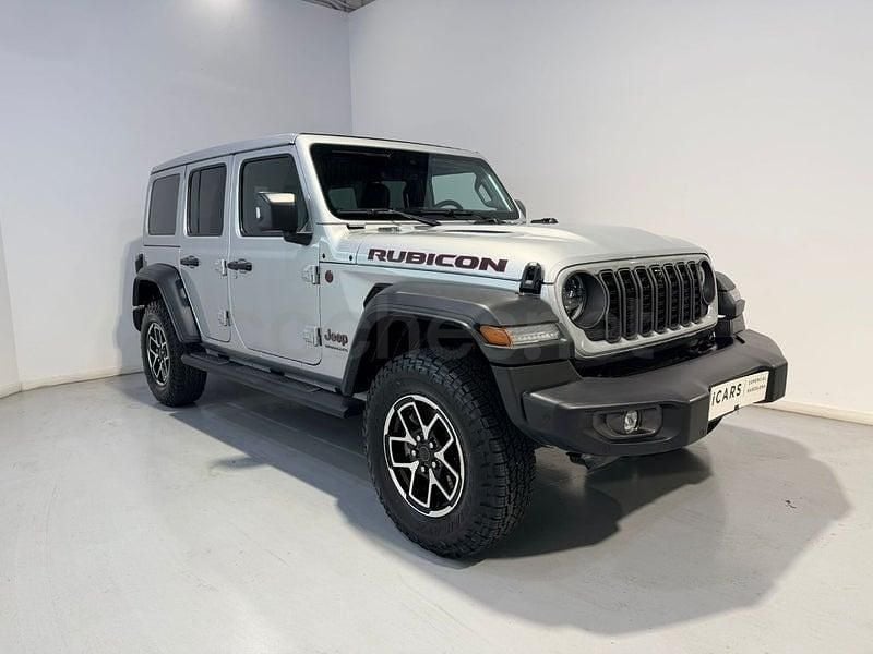 Usado Jeep Wrangler Rubicon 272 CV (200 kW) 2025 Gris / plata SUV