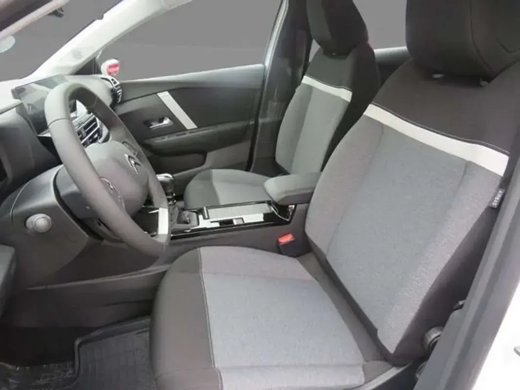Usado Citroën C4 Feel 101 CV (74 kW) 2023 Blanco SUV