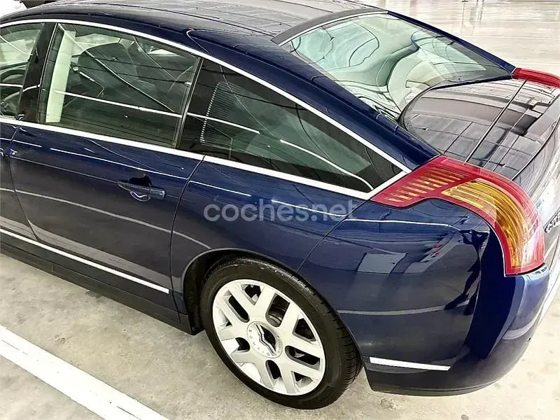 Usado Citroën C6 Business Class 204 CV (150 kW) 2007 Azul Berlina