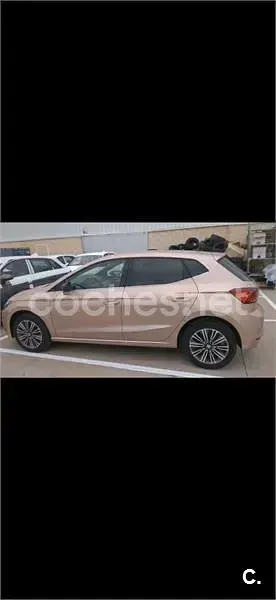 Usado Seat Ibiza XCELLENCE 95 CV (69 kW) 2018 Beige Utilitario
