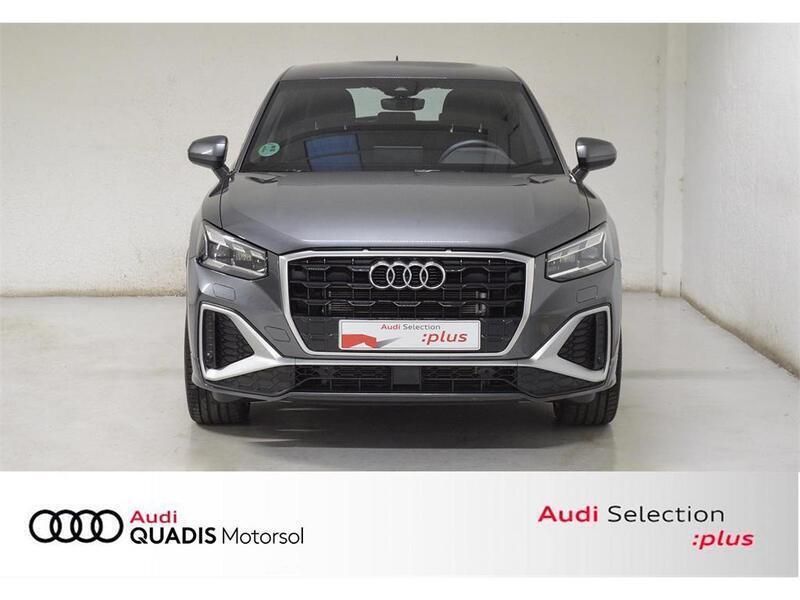 Usado Audi Q2 S-Line 150 CV (110 kW) 2023 Gris SUV