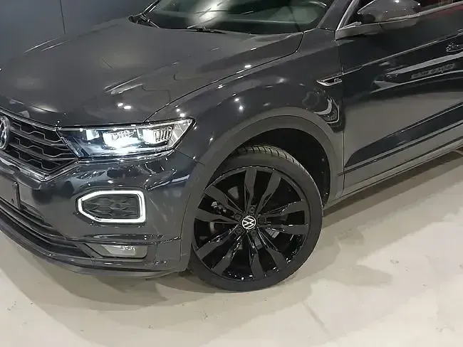 Occasion VW T-Roc R-line 150 ch (110 kW) 2022 Gris SUV