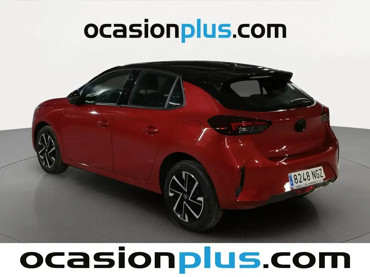 Nuevo Opel Corsa 100 CV (73 kW) 2025 Rojo Utilitario