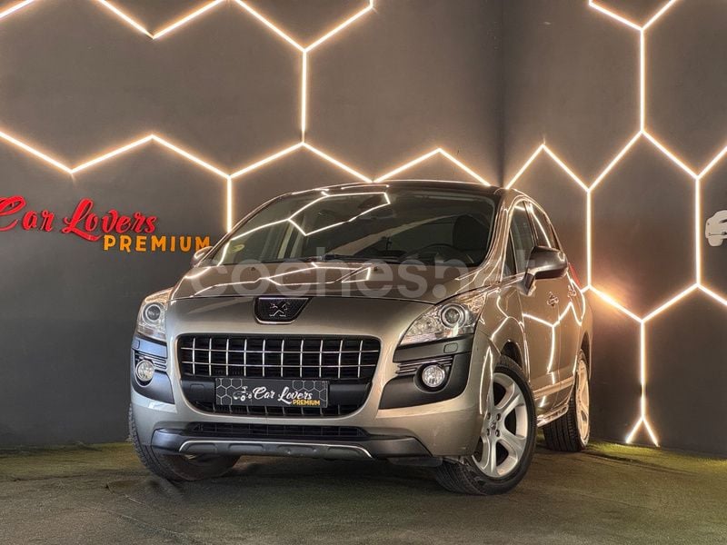 Usado Peugeot 3008 Allure 112 CV (82 kW) 2012 Beige Berlina