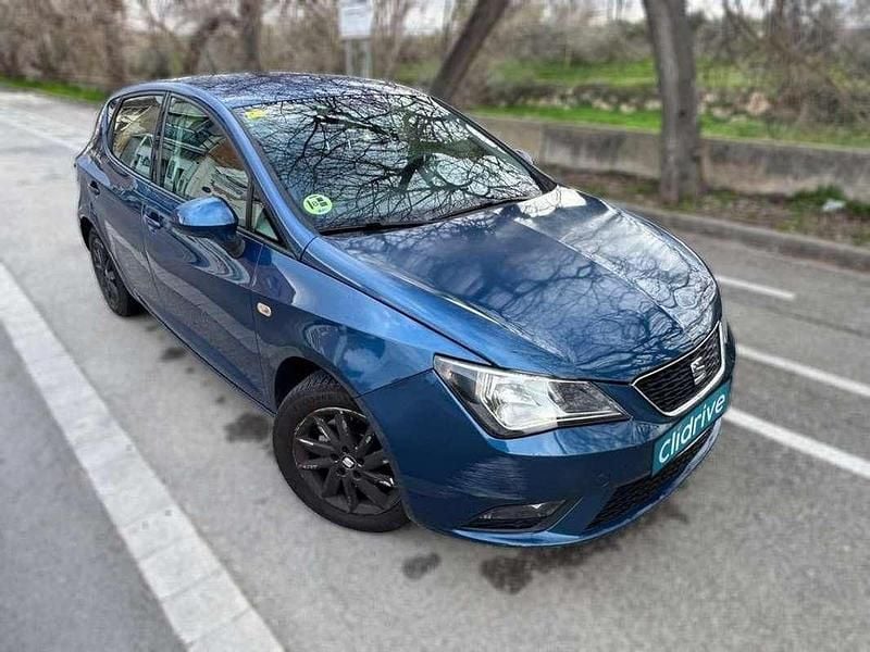 Usado Seat Ibiza Style 105 CV (77 kW) 2014 Azul Utilitario
