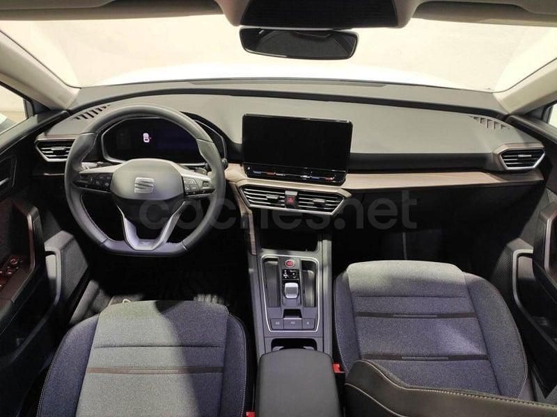 Usado Seat Leon XCELLENCE 150 CV (110 kW) 2020 Blanco Berlina