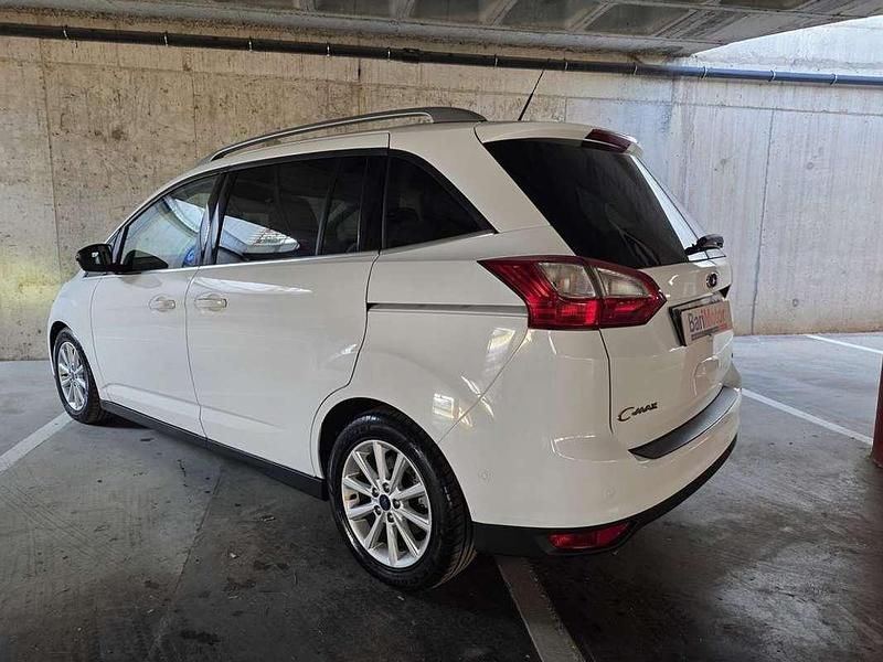 Usado Ford C-MAX Titanium 125 CV (91 kW) 2016 Blanco Monovolumen