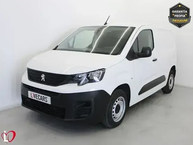 Usado Peugeot Partner S 102 CV (75 kW) 2022 Blanco Monovolumen