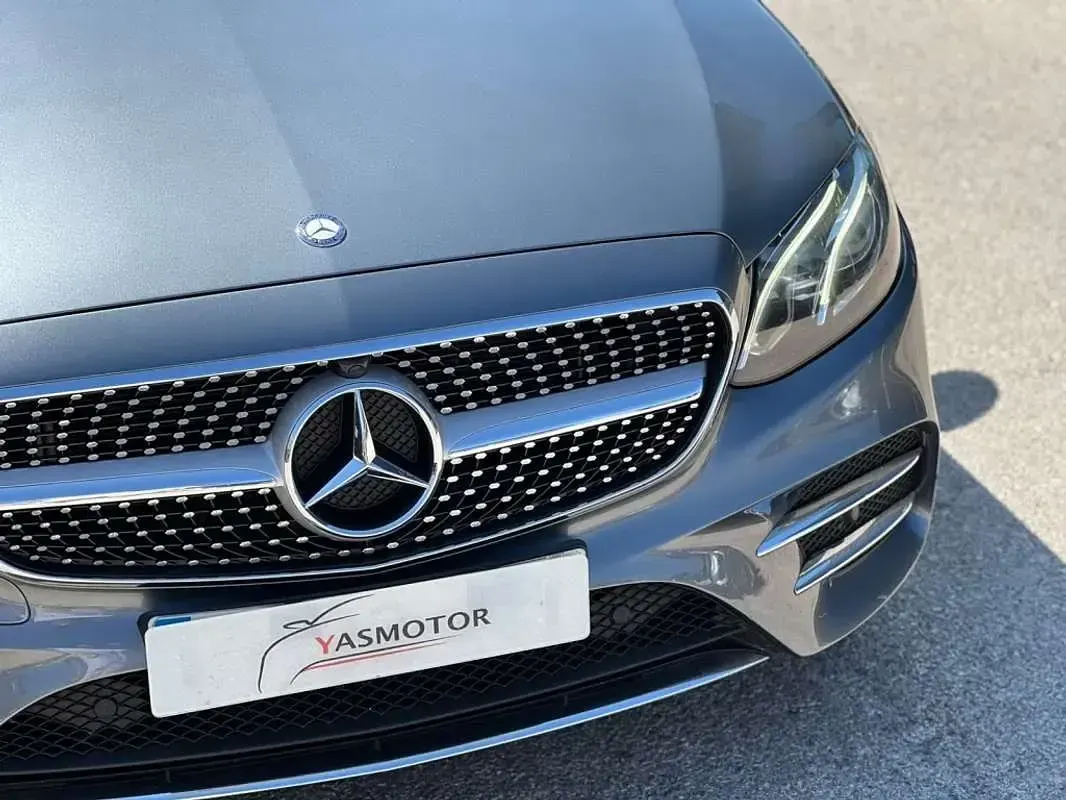 Usado Mercedes E350 258 CV (189 kW) 2017 Plateado Berlina