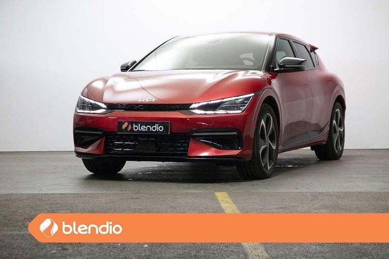 Rojo Usado 2024 Kia EV6 2 SUV | 44.240 € (Un poco caro) - Imagen 1/4
