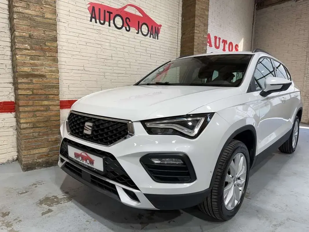Usado Seat Ateca Style 116 CV (85 kW) 2022 Blanco SUV