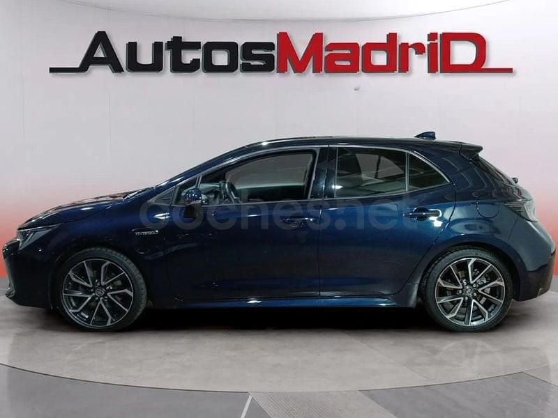Usado Toyota Corolla Style 182 CV (133 kW) 2021 Azul Berlina