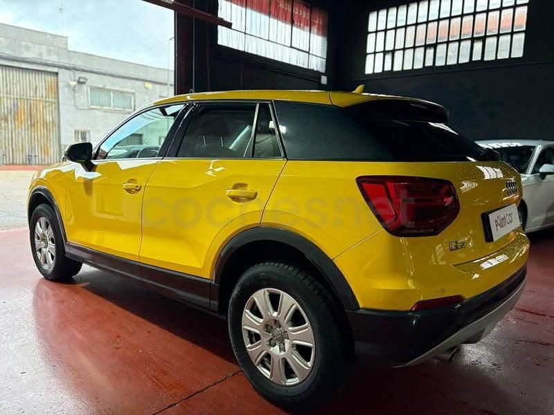 Usado Audi Q2 Design 116 CV (85 kW) 2016 Amarillo SUV