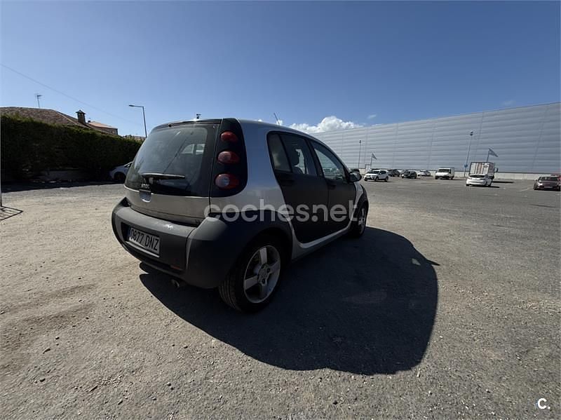 Azul Usado 2005 Smart ForFour Passion Berlina | 3000 € (Precio justo) - Imagen 1/4