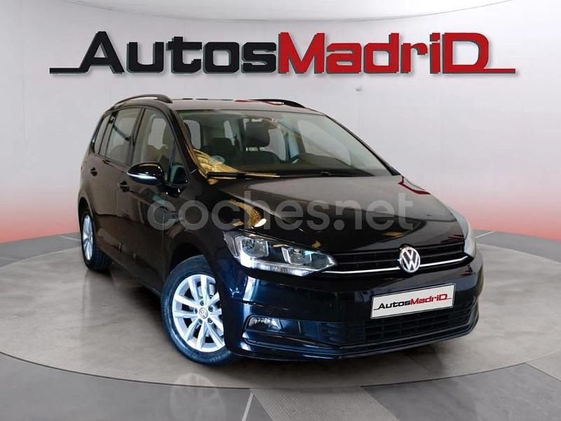 Negro Usado 2018 VW Touran Business Monovolumen | 15.990 € (Buen precio) - Imagen 1/4