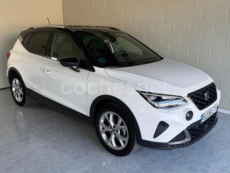 Blanco Usado 2021 Seat Arona FR SUV | 15.400 € (Precio justo) - Imagen 1/4