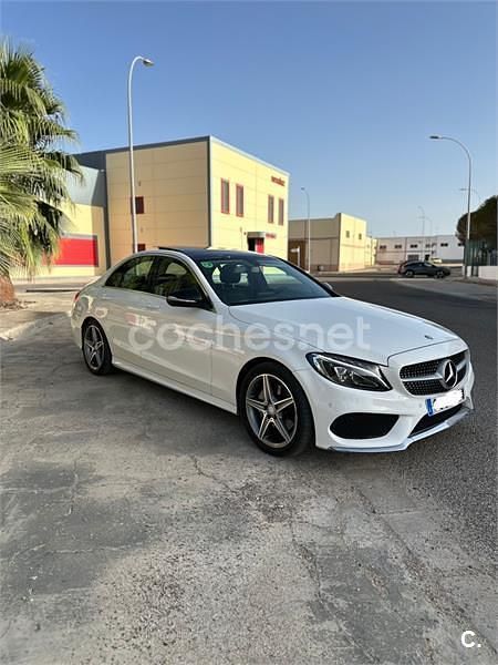 Usado Mercedes C220 AMG line 170 CV (125 kW) 2015 Blanco Berlina