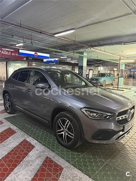 Usado Mercedes GLA200 150 CV (110 kW) 2020 Gris / plata SUV