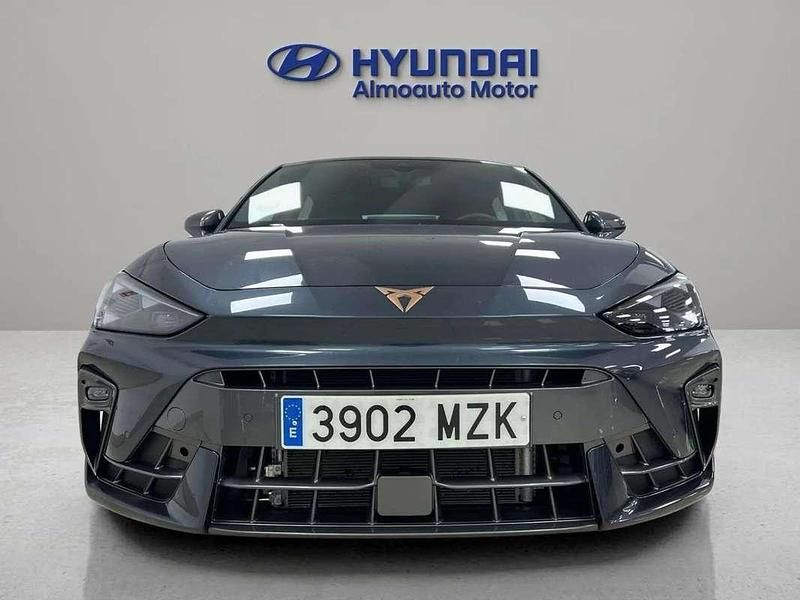 Usado Cupra Leon 150 CV (110 kW) 2025 Gris Utilitario