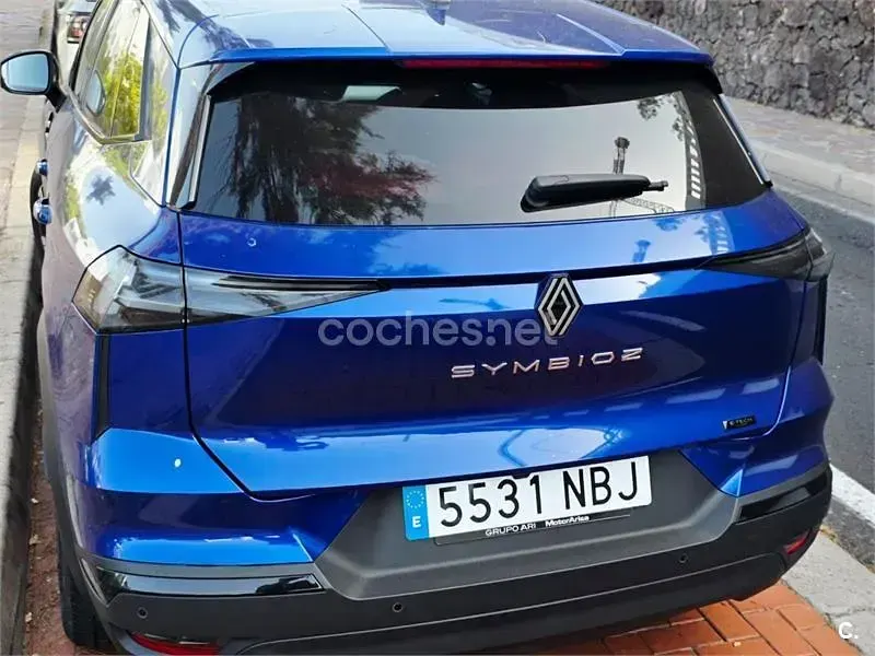 Usado Renault Symbioz Evolution 145 CV (106 kW) 2025 Azul SUV