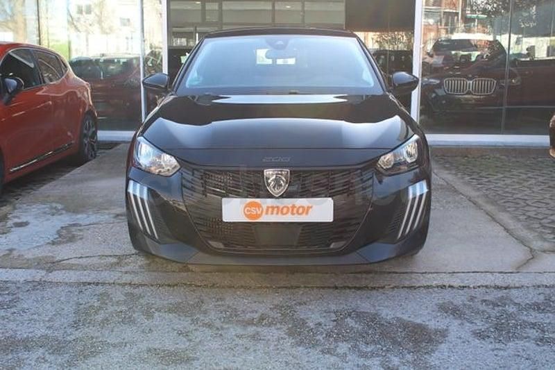 Usado Peugeot 208 Allure 102 CV (75 kW) 2025 Negro Utilitario