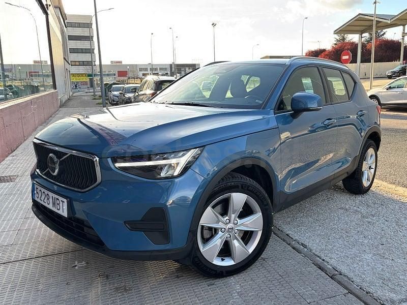 Usado Volvo XC40 Core 163 CV (119 kW) 2022 Azul SUV