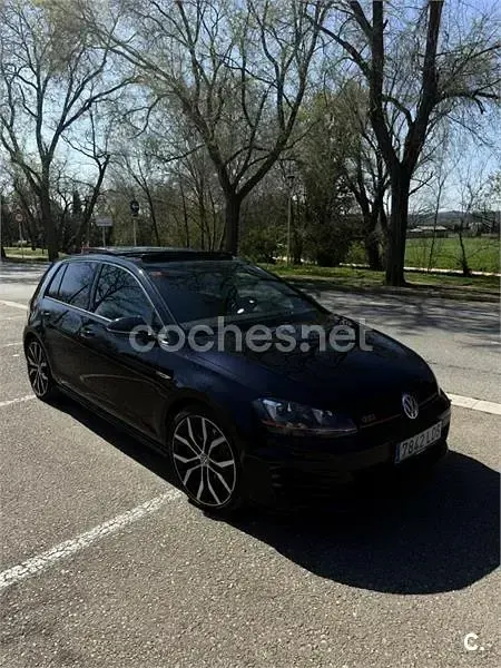 Usado VW Golf VII GTI 230 CV (169 kW) 2015 Negro Berlina
