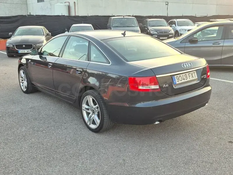 Usado Audi A6 180 CV (132 kW) 2007 Negro Berlina