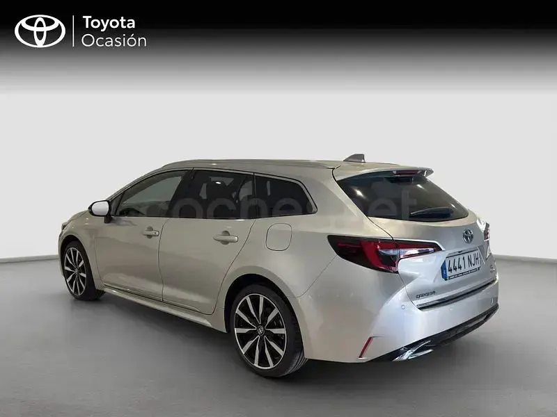 Nuevo Toyota Corolla Edition 140 CV (102 kW) 2025 Gris Familiar