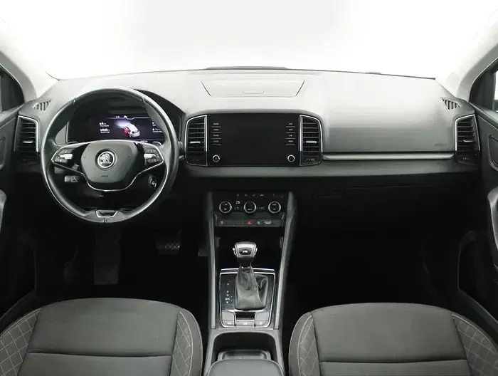 Usado Skoda Karoq Ambition 115 CV (84 kW) 2021 Gris SUV