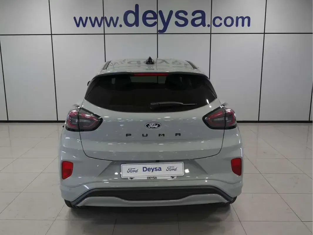 Usado Ford Puma ST-Line X 125 CV (91 kW) 2026 Gris SUV