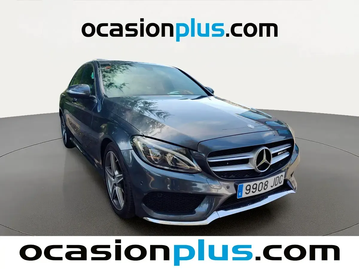 Usado Mercedes C220 AMG line 170 CV (125 kW) 2015 Gris Berlina