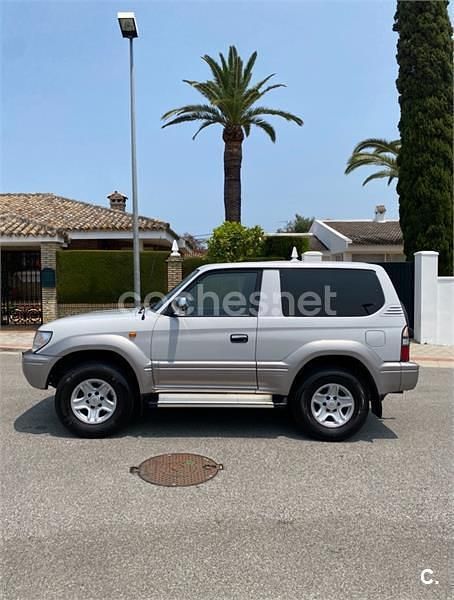 Usado Toyota Land Cruiser 163 CV (119 kW) 1999 Gris / plata SUV