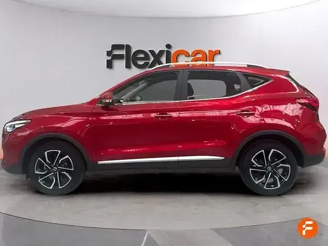 Usado MG ZS Luxury 111 CV (81 kW) 2024 Negro SUV