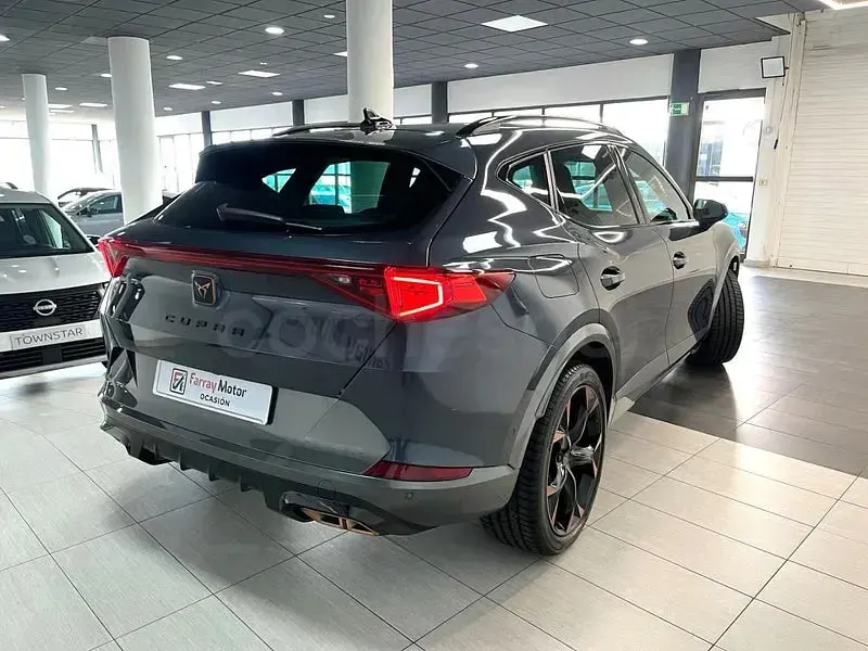 Usado Cupra Formentor 204 CV (150 kW) 2024 Azul SUV